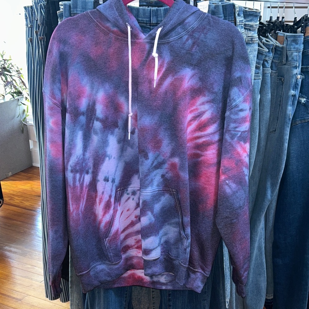 Gildan Purple and Pink Tie-Dye Hoodie